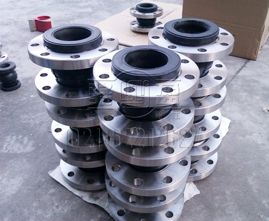 不銹鋼異徑橡膠接頭實(shí)物圖