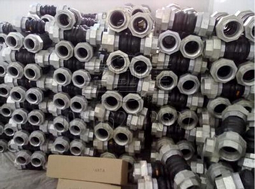 絲扣橡膠軟接頭發(fā)貨圖